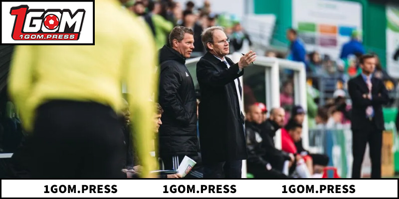 Phân tích chiến thuật và lối chơi biên để dự đoán chính xác